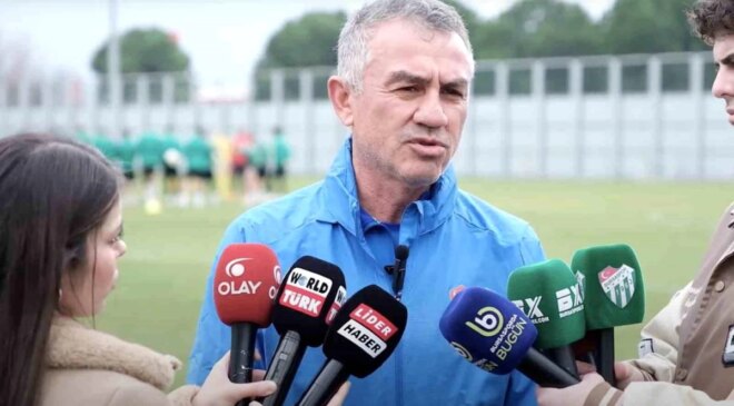 Bursaspor Teknik Direktörü Ümit Şengül: ‘Taraftarımız bize inansın, desteklesin’