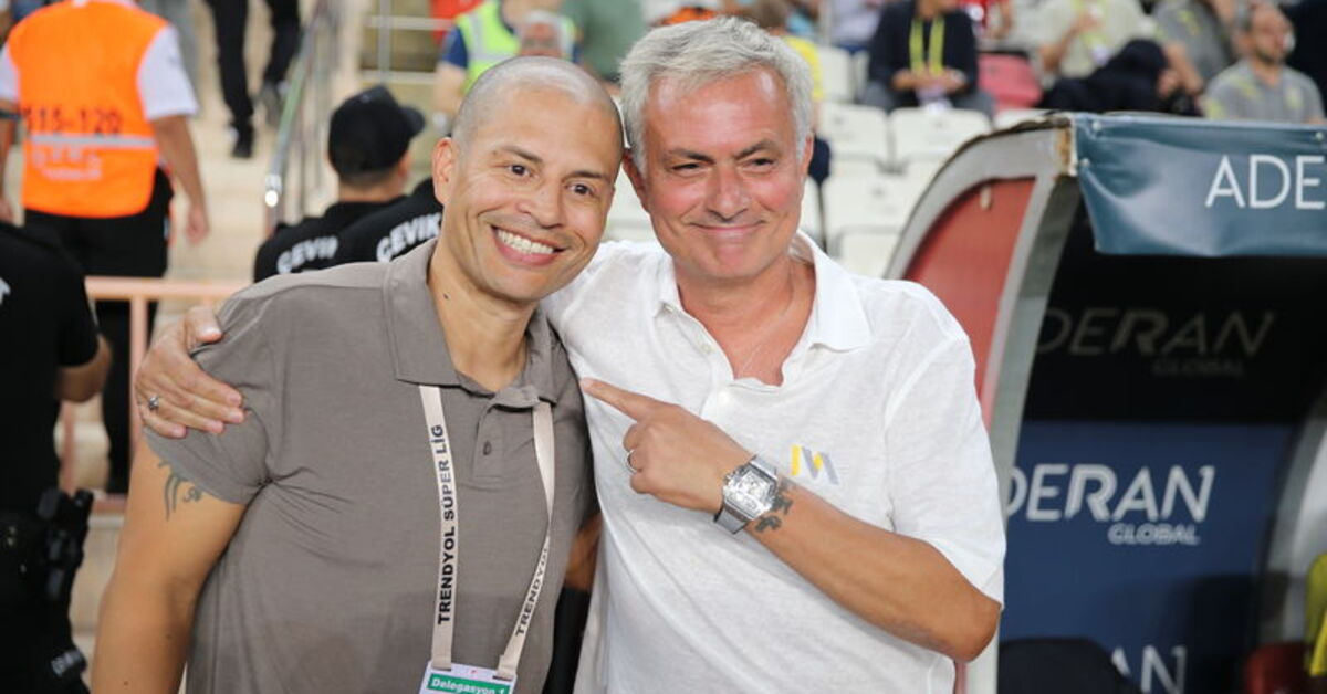 Alex De Souza’dan Mourinho paylaşımı!
