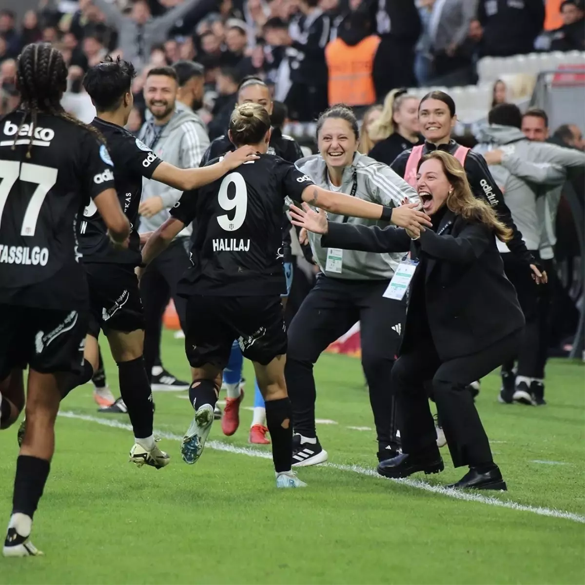 Beşiktaş, Galatasaray’ı 1-0 Yendi