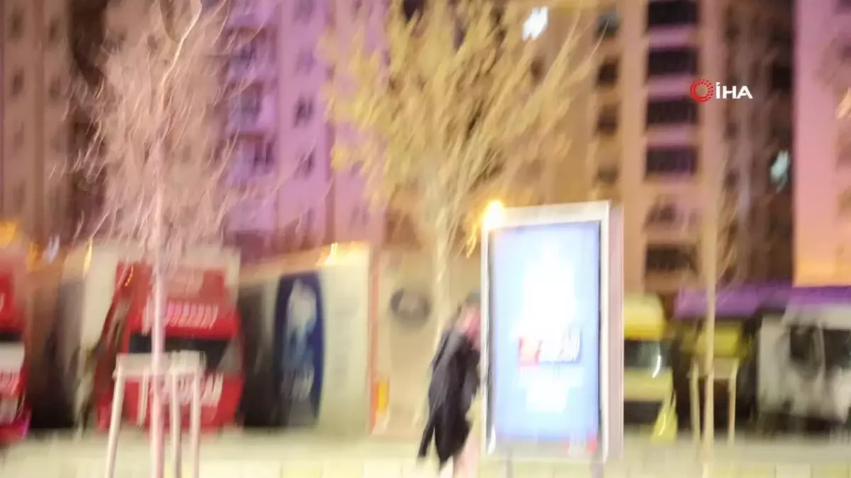 Bunalımda Kendine Zarar Veren Şahıs İkna Edildi