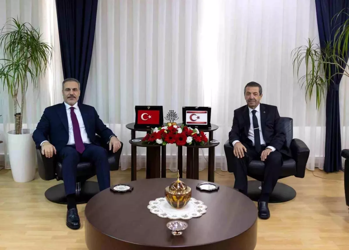 Hakan Fidan KKTC’de Temaslarda Bulundu