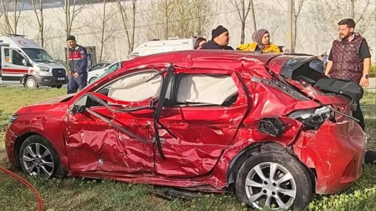 4 kişinin öldüğü trafik kazasında kazaya karışan TIR’ın şoförü tutuklandı