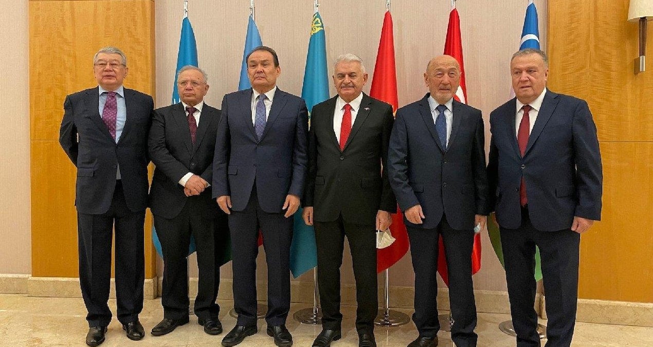Kıbrıs gidiyor aksakallı nerede?